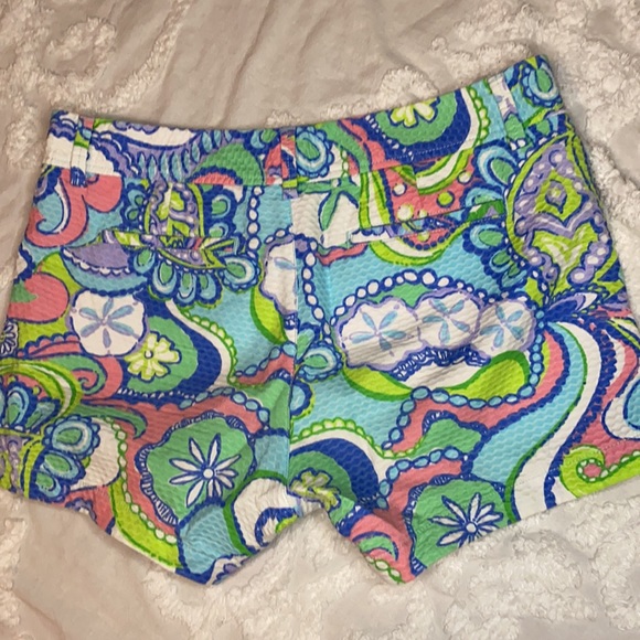 EUC Lilly Pulitzer The Callahan Shorts, size 12 - Picture 3 of 3